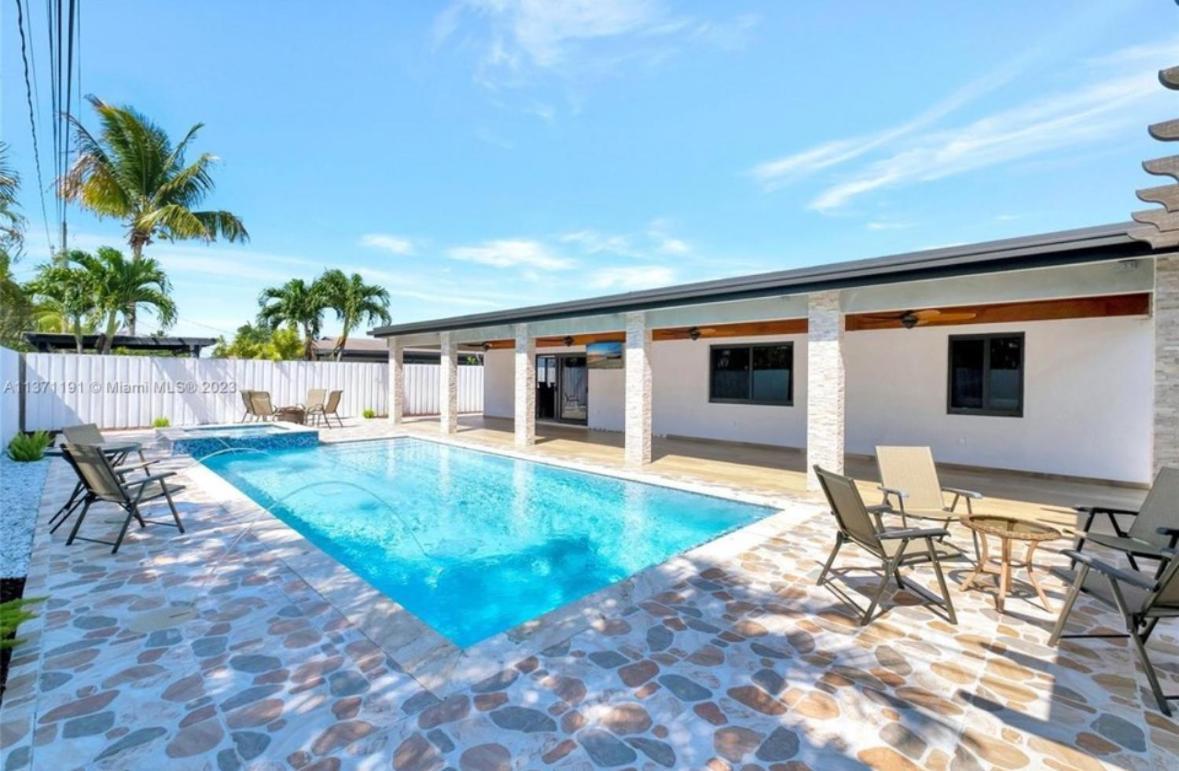Heated Pool Hot Tub Miami Villa Exteriör bild