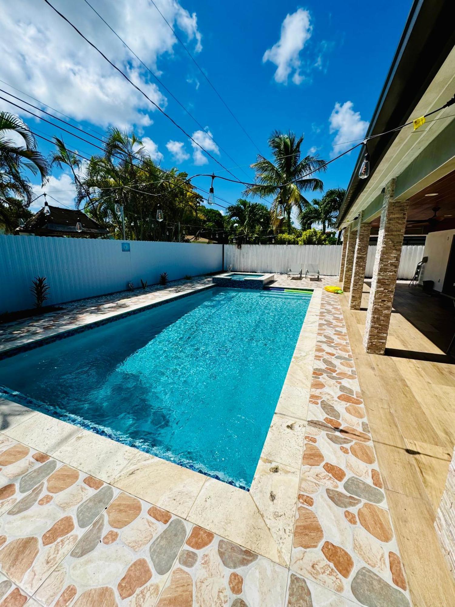Heated Pool Hot Tub Miami Villa Exteriör bild