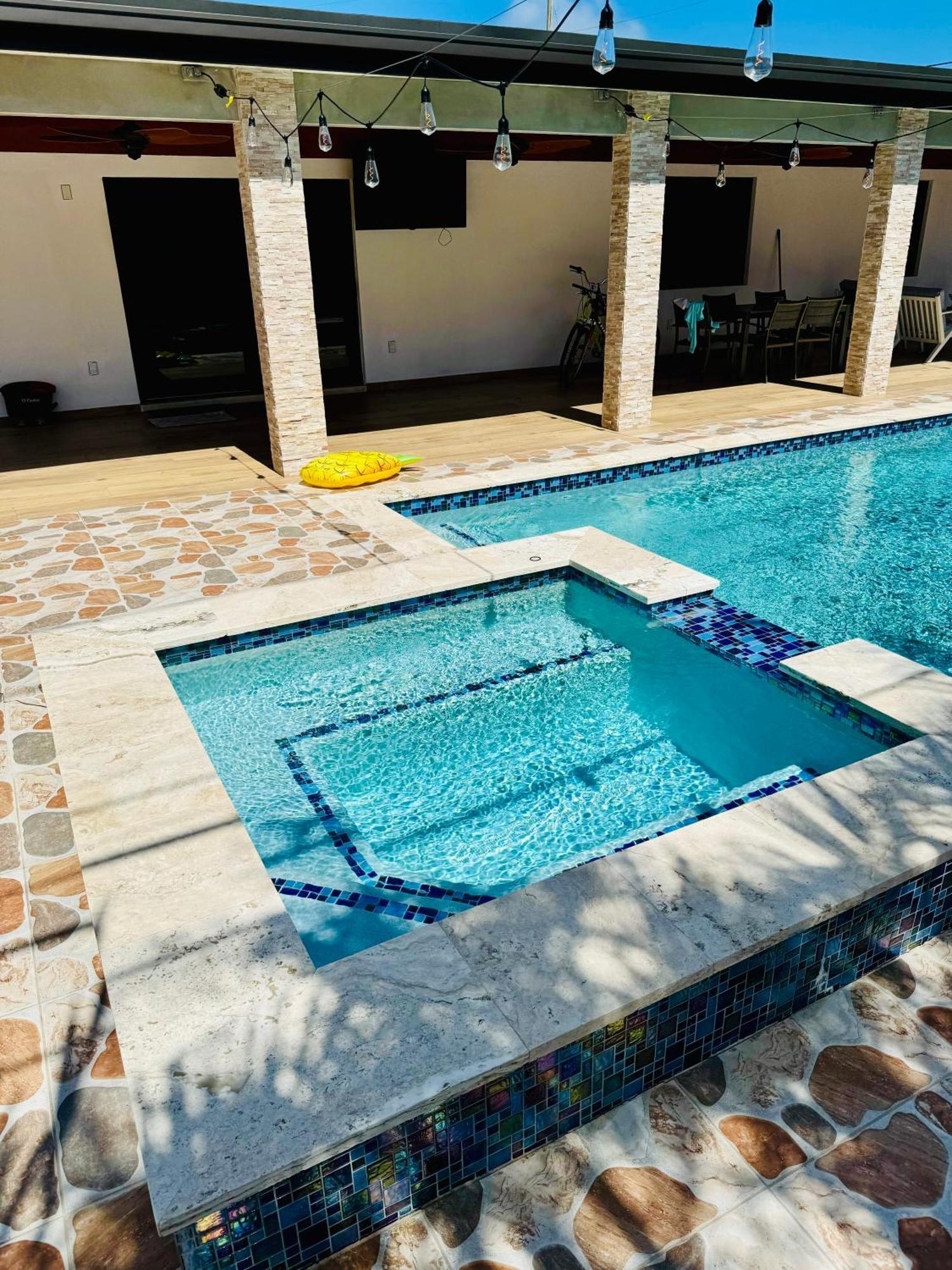 Heated Pool Hot Tub Miami Villa Exteriör bild