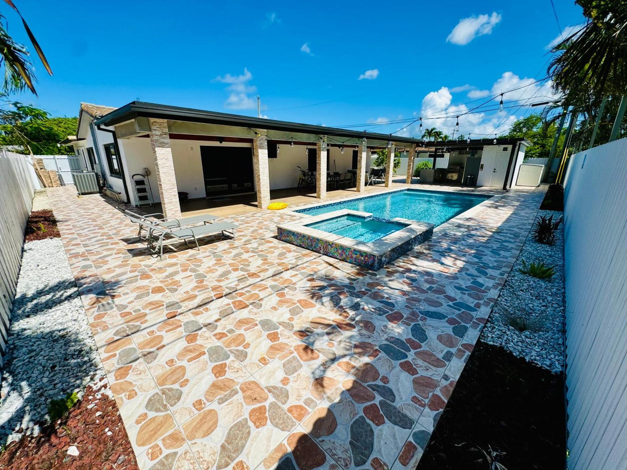 Heated Pool Hot Tub Miami Villa Exteriör bild